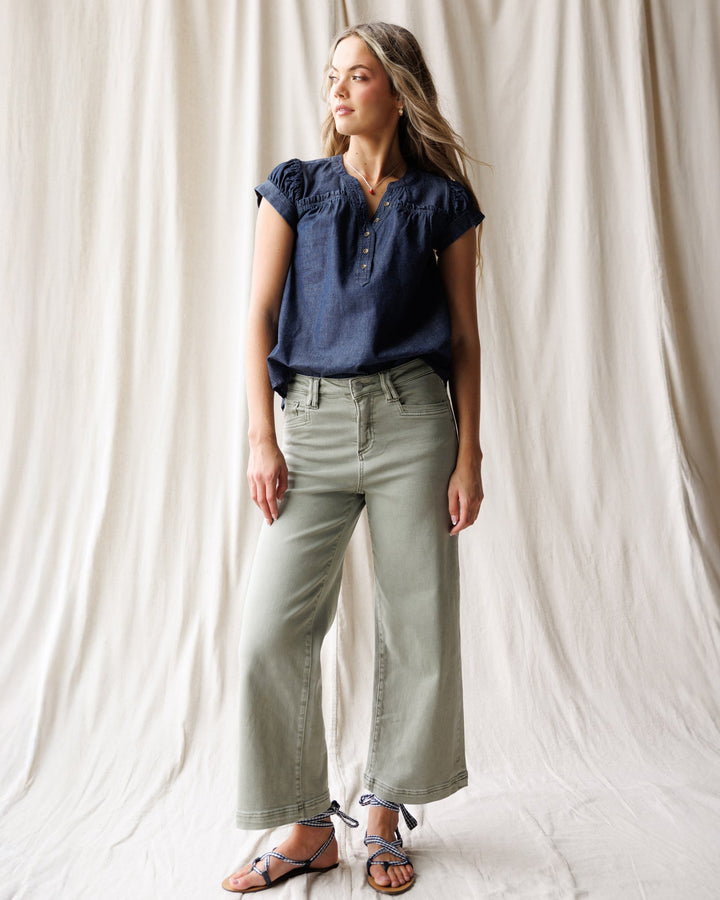 Downeast Super High Wide Cropped Utility Jeans