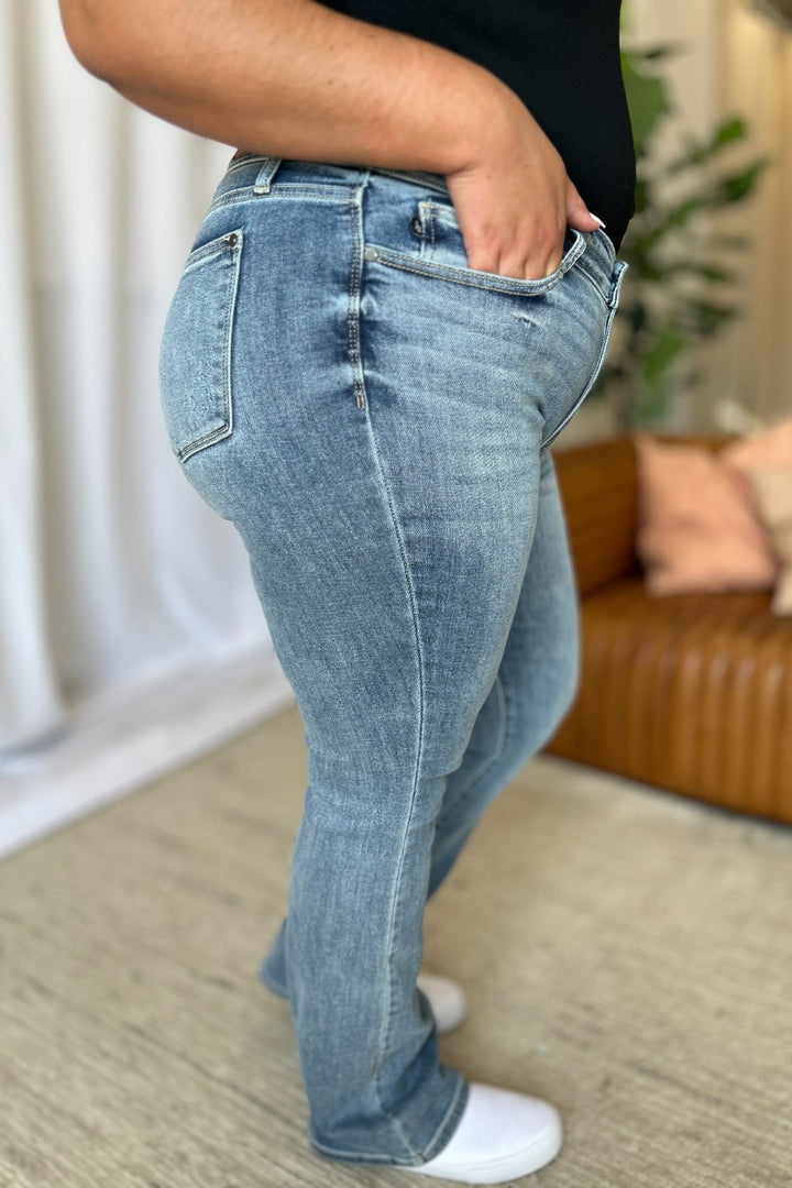 Judy Blue Medium Rise Bootcut Jeans