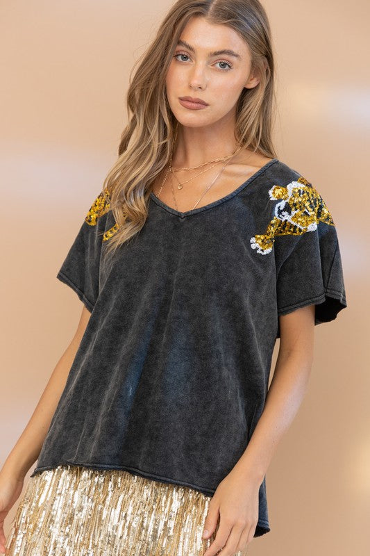 Tiger Sequin Patch T Shirt - Boho Soho