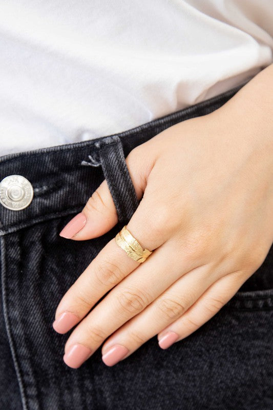 Feather Adjustable Ring - Boho Soho