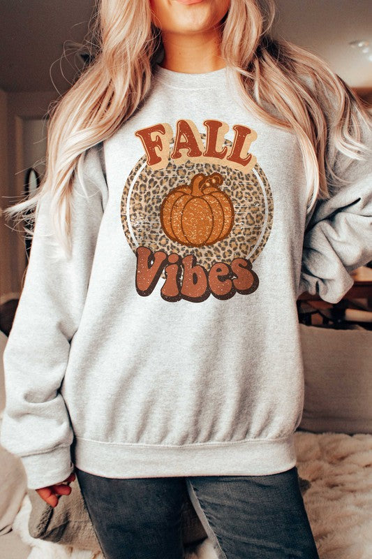 LEOPARD PUMPKIN FALL VIBES GRAPHIC SWEATSHIRT