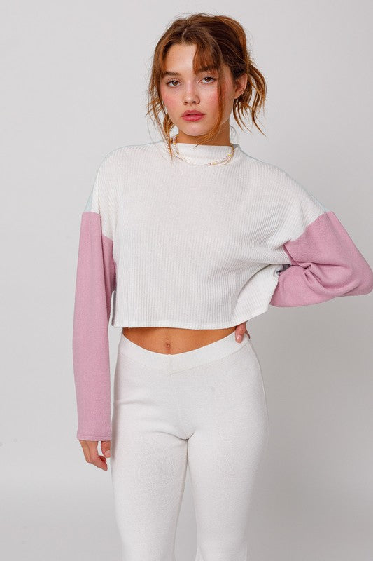 Le Lis Long Sleeve Cropped Contrast Knit Top