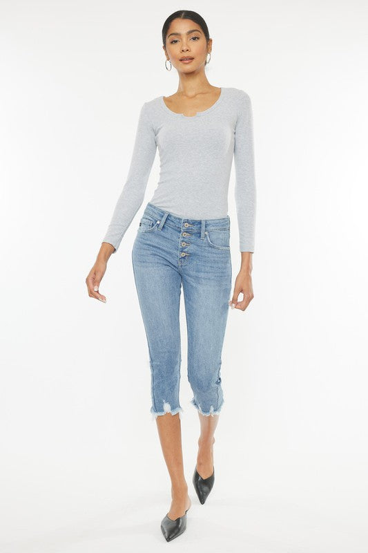 Kan Can Mid Rise Capri Jean Pants