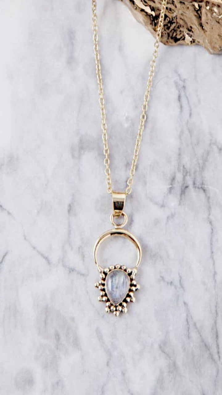 Handmade Moonstone Aura Gold Necklace