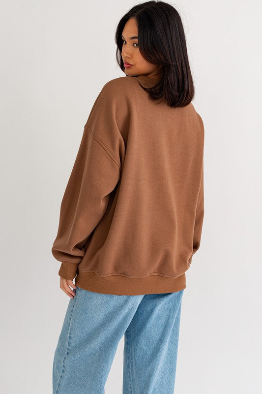 Le Lis Letter Embroidery Oversized Sweatshirt