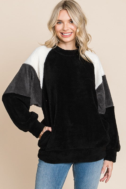 Culture Code Color Block Faux Fur Raglan Sleeve Sweatshirt - Boho Soho