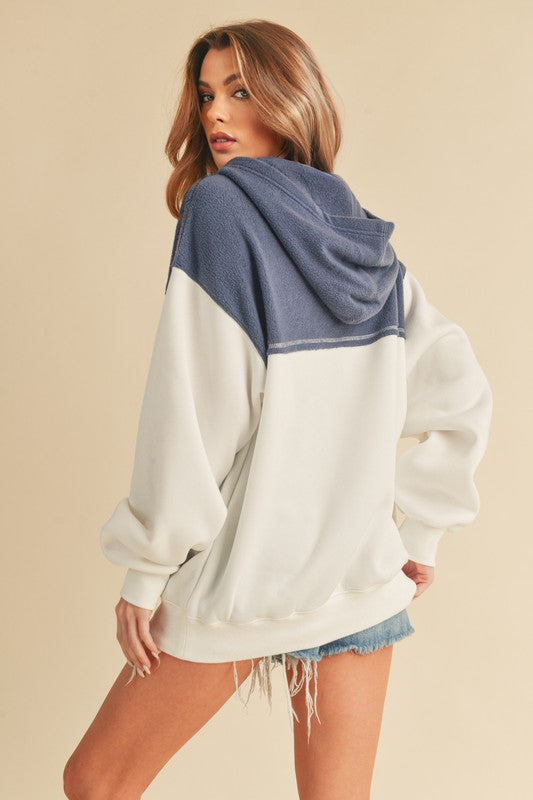 Aemi & Co. Lari Hooded Sweatshirt