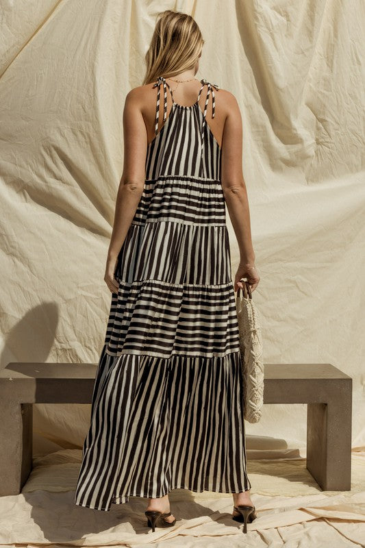 GILLI Sleeveless Stripe Maxi Tiered Dress