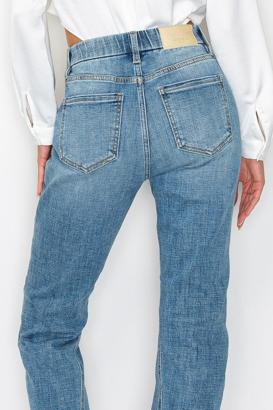 TUMMY CONTROL HIGH RISE STRAIGHT JEANS - Boho Soho