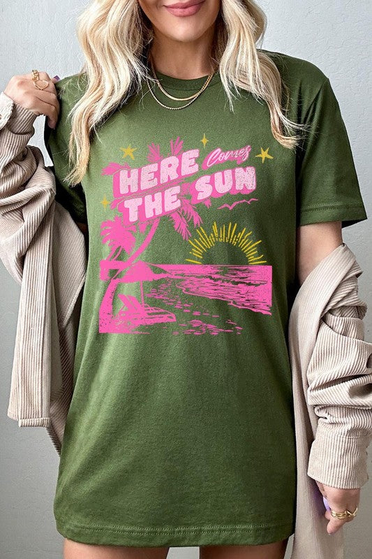 Here Comes The Sun Beach Summer Graphic T Shirts