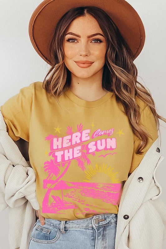 Here Comes The Sun Beach Summer Graphic T Shirts