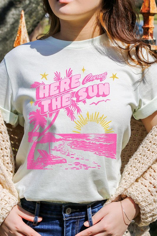 Here Comes The Sun Beach Summer Graphic T Shirts