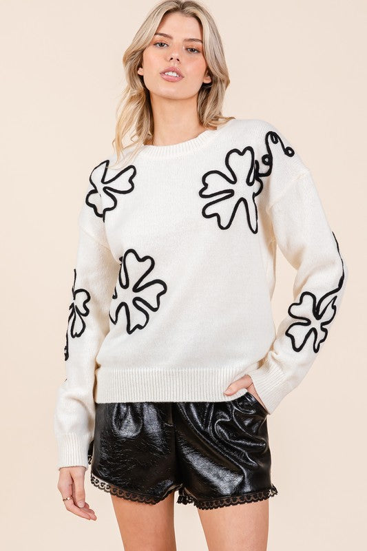 GeeGee Plus Size Floral Embroidered Knit Sweater