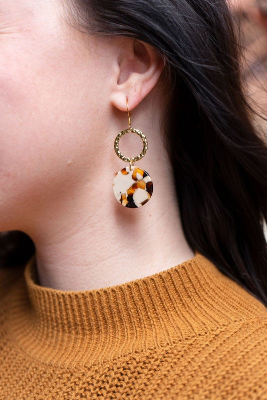 Rylee Earrings In Caramel Latte