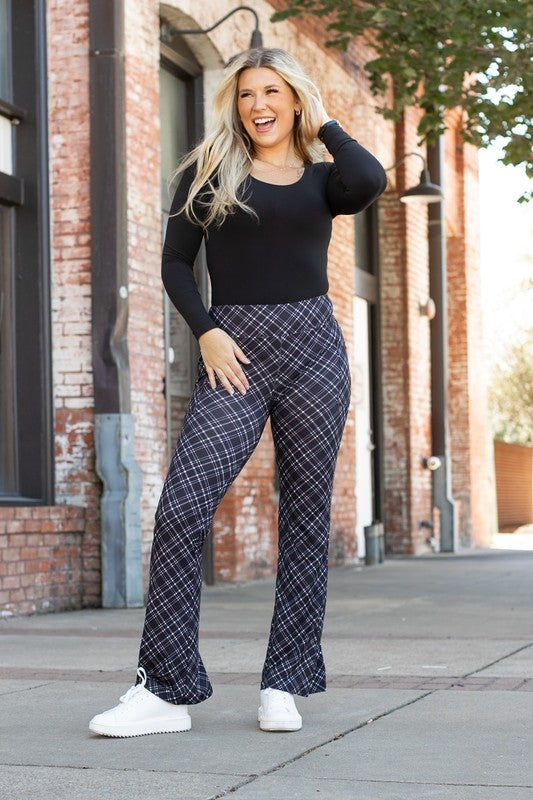 Julia Rose The Jennifer Plaid Bootcut Leggings