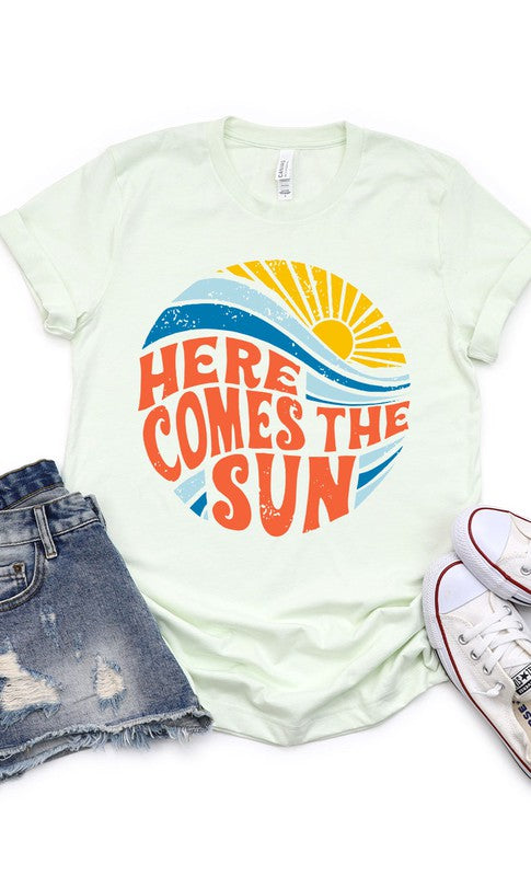 Here Comes The Sun Circle Graphic Tee Plus Size