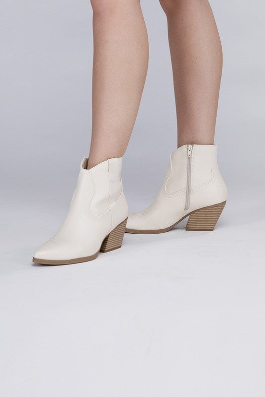 Abeam Western Ankle Boots