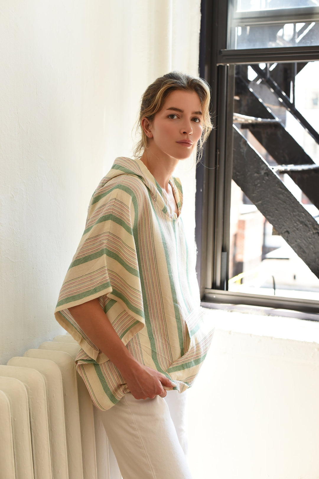 Home & Loft Turkish Cotton Green Ivory Montauk Poncho