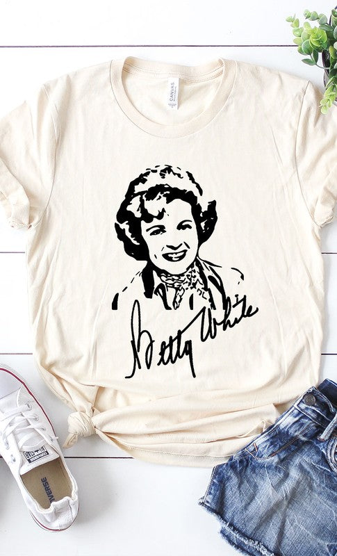 Betty White Graphic Tee Plus Size