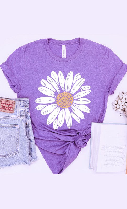 Daisy Graphic Tee