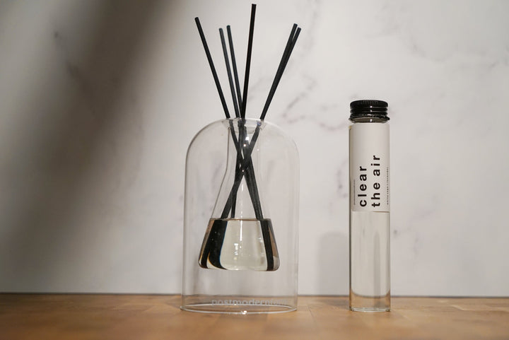 POSTMODERNFORM clear the air (white sage + lavender) - diffuser set