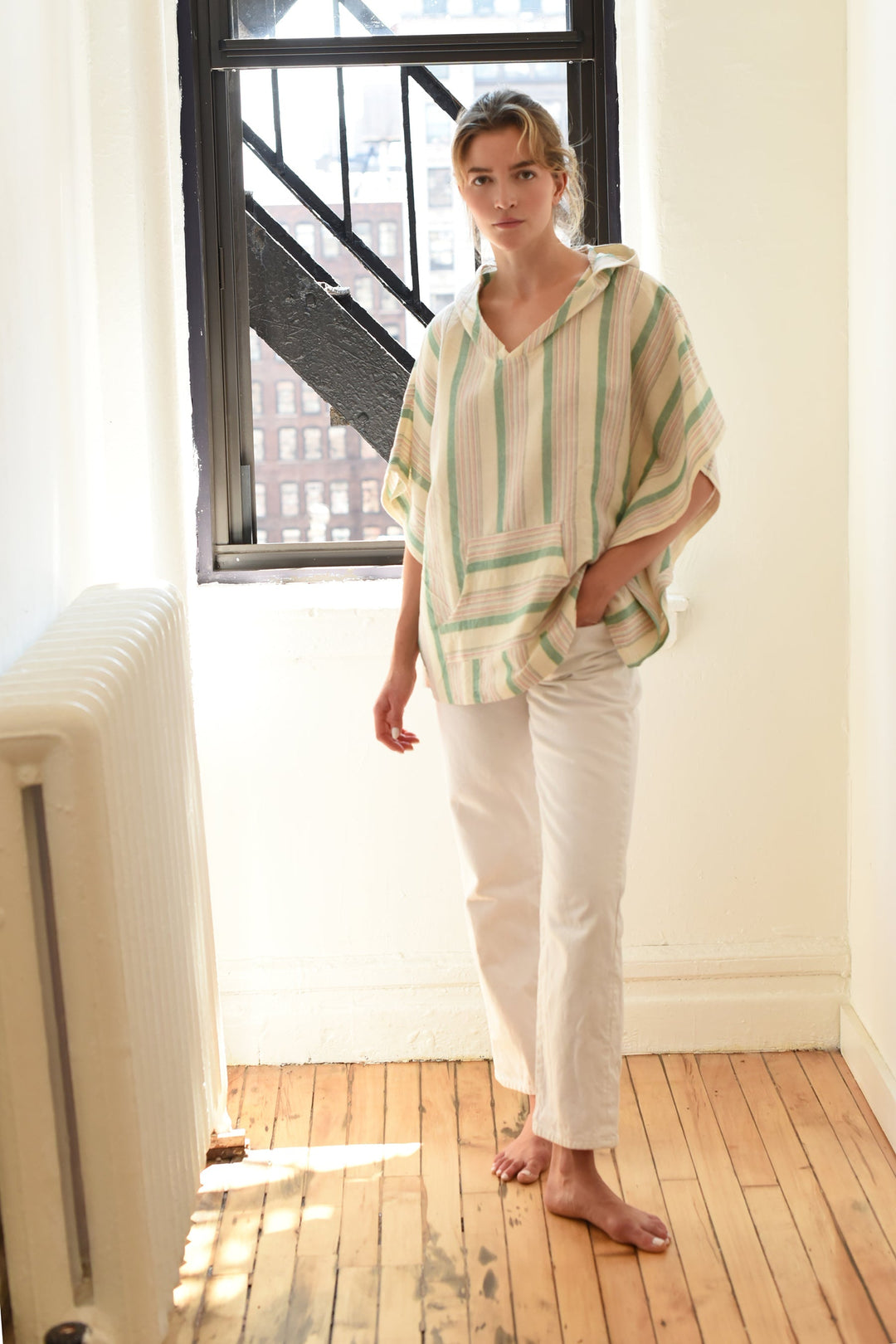 Home & Loft Turkish Cotton Green Ivory Montauk Poncho