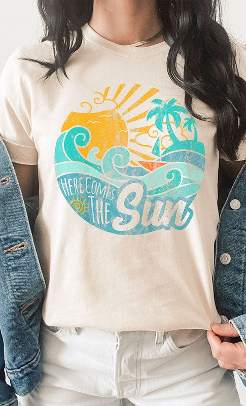 Vintage Here Comes the Sun Beach Graphic Tee