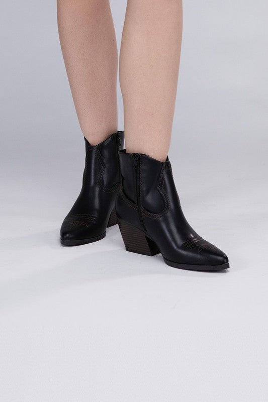 Abeam Western Ankle Boots