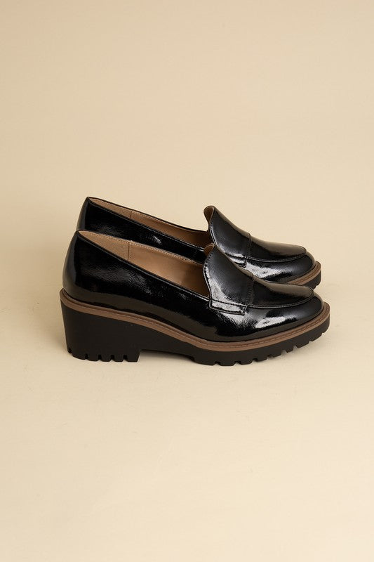 Chunk Heel Smart Loafers