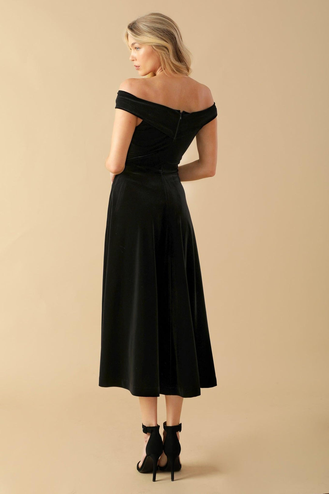 FLYING TOMATO BE THERE FOR YOU VELVET MIDI DRESS
