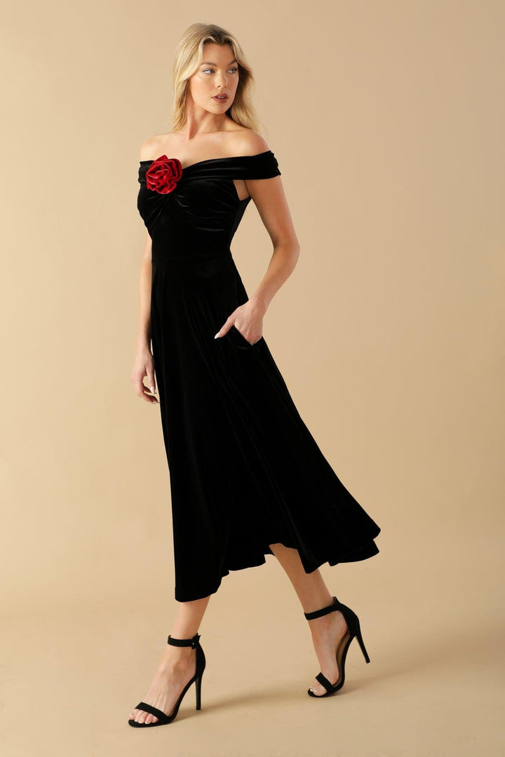 FLYING TOMATO BE THERE FOR YOU VELVET MIDI DRESS