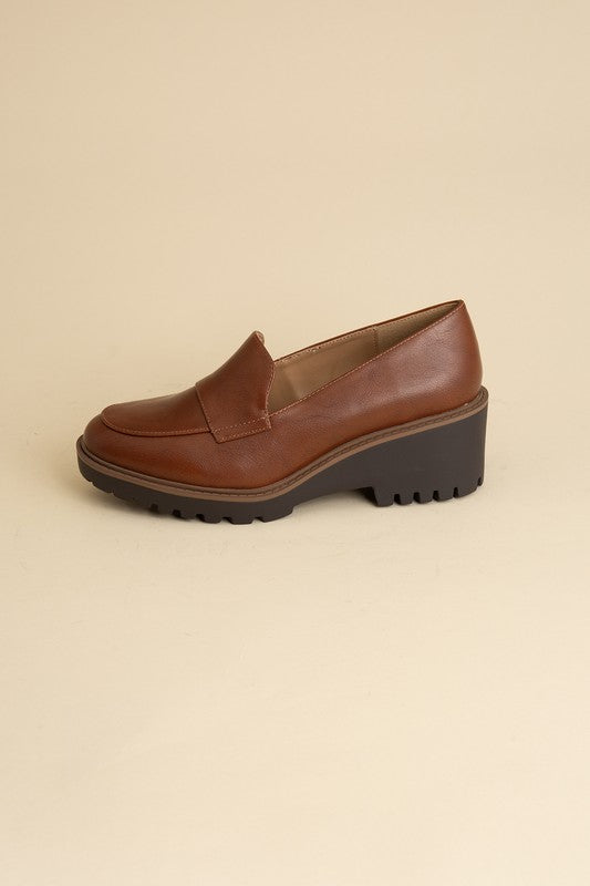 Chunk Heel Smart Loafers