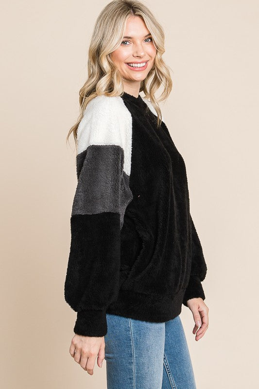 Culture Code Color Block Faux Fur Raglan Sleeve Sweatshirt - Boho Soho