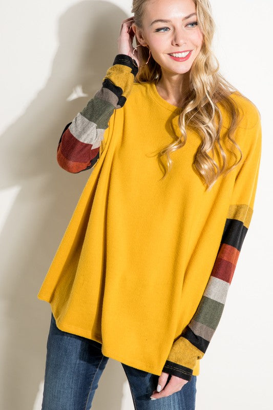 PLUS COZY COLORBLOCK TOP