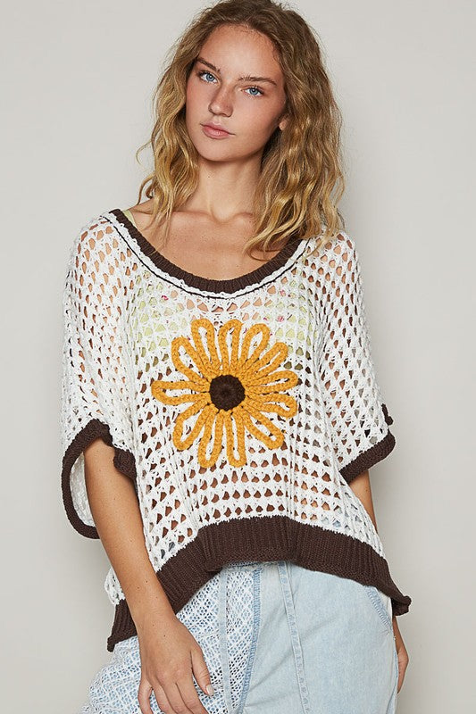 POL Hollow Out Flower Half Sleeve Knit Top