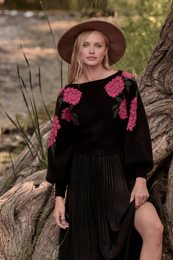 Intarsia Floral Boat Neck Cropped Sweater