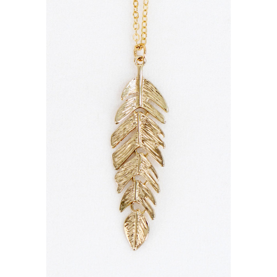 Boho Gold Plated Leaf Necklace: Nature-Inspired Fashion Jewelry with Delicate Gold Leaf Design